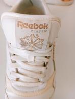 Reebok Classic dames sneakers maat 40, Ophalen, Zo goed als nieuw, Sneakers of Gympen