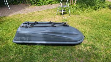 dakkoffer met rails voor de auto. 431 liter. Afm. 170x70x45 beschikbaar voor biedingen