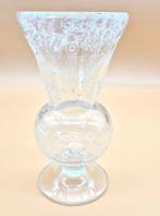 Vintage vaas van geblazen glas met bubbels-Vintage, Huis en Inrichting, Woonaccessoires | Vazen, Overige kleuren, Ophalen of Verzenden