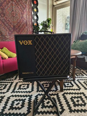 Vox Vt40XT versterker 40 watt beschikbaar voor biedingen