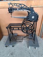Antieke Elastik industriële leer naaimachine, Antiek en Kunst, Antiek | Naaimachines, Ophalen