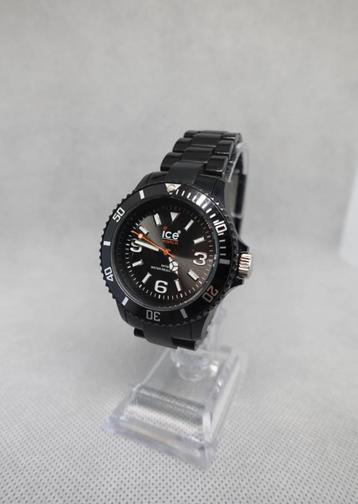 Ice watch Classic Black uni horloge beschikbaar voor biedingen
