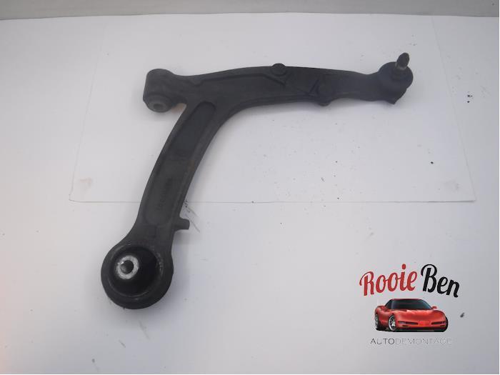 Draagarm onder rechts-voor van een Fiat Panda, Auto-onderdelen, Ophanging en Onderstel, Fiat, Gebruikt, 3 maanden garantie, Ophalen of Verzenden