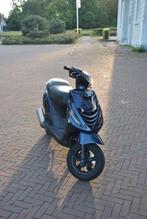 Piaggio zip 4takt, Fietsen en Brommers, Scooters | Piaggio, Ophalen, Zo goed als nieuw, Zip