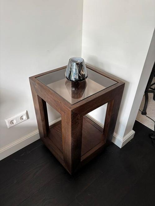 Stijlvolle bijzettafel van Eleonora – model Liam, Huis en Inrichting, Tafels | Sidetables, Zo goed als nieuw, 25 tot 50 cm, 50 tot 100 cm