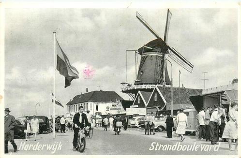 (387-016-013) Harderwijk Strandboulevard, Verzamelen, Ansichtkaarten | Nederland, Gelderland, Verzenden