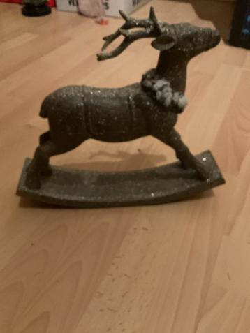 Kerst Hobbelpaardje - Rendier Decoratie beschikbaar voor biedingen