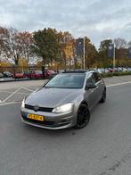 Volkswagen Golf 1.6 TDI 77KW DSG 2013 Grijs, Auto's, 4 cilinders, Diesel, 26 km/l, 104 pk