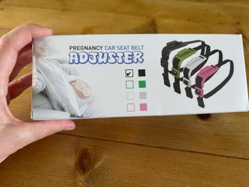 Pregnancy car seatbelt beschikbaar voor biedingen