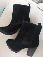 Enkellaarsjes maat 37, Ophalen of Verzenden, Zo goed als nieuw, Bruin, Boots