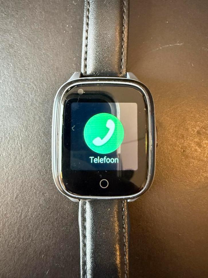 KUUS S2 Seniorenhorloge, Sieraden, Tassen en Uiterlijk, Smartwatches, Gebruikt, Android, Zwart, GPS, Hartslag, Ophalen of Verzenden