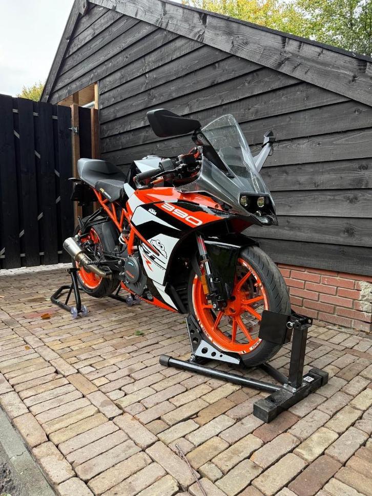 KTM RC 390 R (2020), Motoren, Motoren | KTM, Particulier, Super Sport, 12 t/m 35 kW, 1 cilinder, Minimaal motorrijbewijs A2, ABS