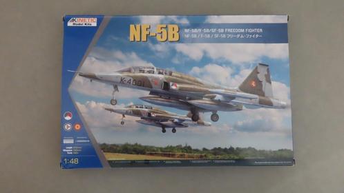 NF-5B Freedom Fighter met NL decals Kinetic 1/48, Hobby en Vrije tijd, Modelbouw | Vliegtuigen en Helikopters, Nieuw, Vliegtuig