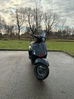 Vespa Sprint IGET 2020 Akrapovic, Fietsen en Brommers, Ophalen, Overige modellen, Zo goed als nieuw, Benzine