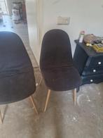 4 grijze Stoelen met Houten look Poten, Huis en Inrichting, Stoelen, Ophalen, Hout, Gebruikt, Twee
