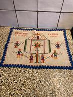 Oud borduurwerk koningshuis, Ophalen of Verzenden, Zo goed als nieuw