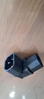 C13 naar C14 adapter, Computers en Software, Pc- en Netwerkkabels, Ophalen of Verzenden, Nieuw