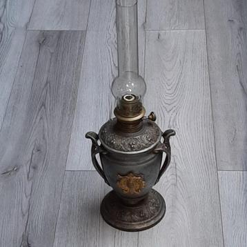 Zeldzame, bijzondere, antieke olielamp Ehrich & Graetz beschikbaar voor biedingen