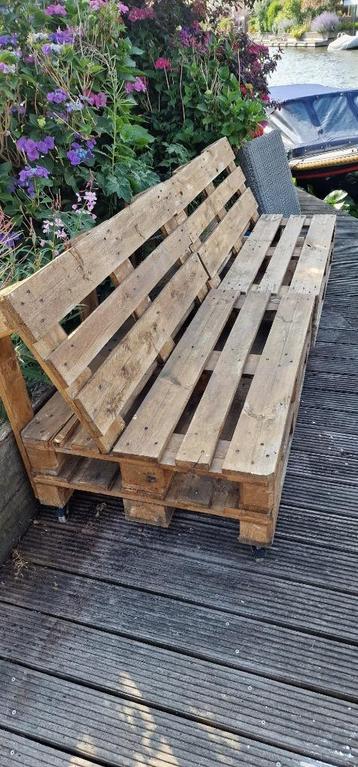 Zware kwaliteit pallet banken beschikbaar voor biedingen