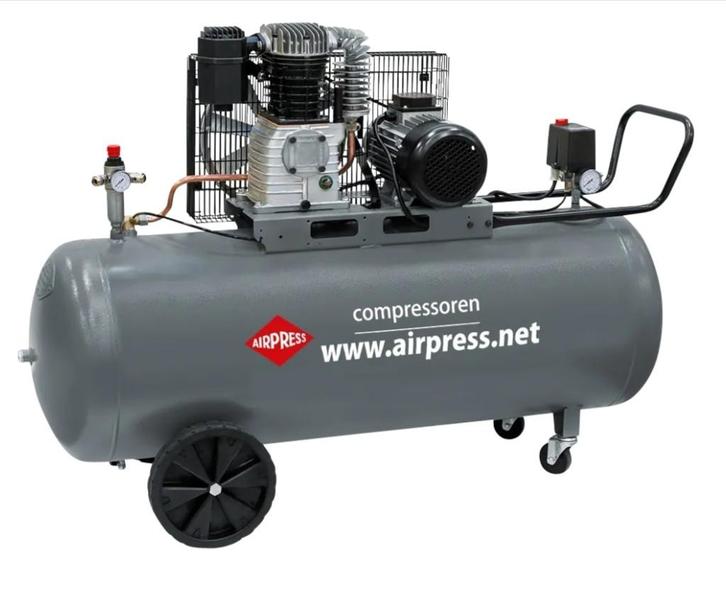 Airpress Compressor 200 liter - Gebruikt, Doe-het-zelf en Verbouw, Compressors, Gebruikt, 6 tot 10 bar, 25 tot 100 liter, 200 tot 400 liter/min