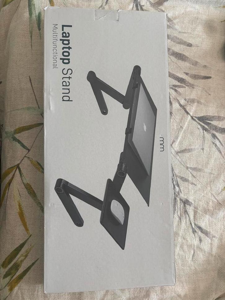 Laptopstandaard MikaMax metaal zwart, Computers en Software, Laptopstandaarden, Zo goed als nieuw, In diepte verstelbaar, In hoogte verstelbaar