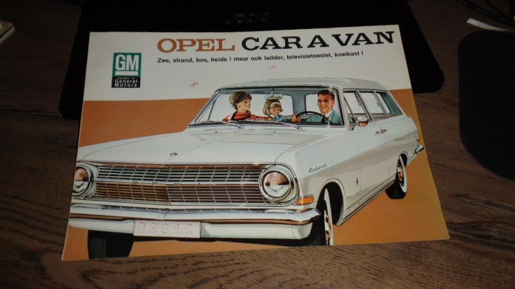 Folder  OPEL  REKORD  CARAVAN, Verzenden, Gelezen, Opel