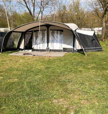 Unico Milaan 320 Voortent Maat 13 Met luxe luifel en bijtent