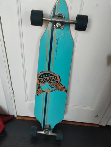 Longboard in top staat  beschikbaar voor biedingen