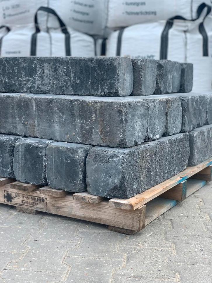 24st wallblock splitrock trommel 15x15x60, Tuin en Terras, Bielzen en Borders, Zo goed als nieuw, Blok, Beton, Minder dan 25 cm