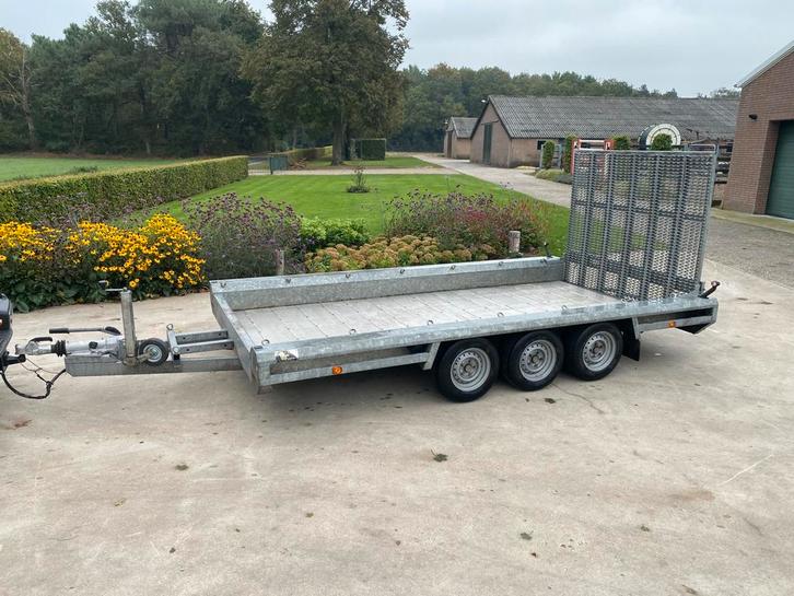 Hulco machinetransporter aanhanger 2022 4x1.80m, Auto diversen, Aanhangers en Bagagewagens, Zo goed als nieuw, Ophalen