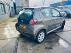 Toyota Aygo 1.0 VVT-i Comfort Airco Nieuw koppeling, Auto's, Voorwielaandrijving, Euro 5, Gebruikt, Bruin
