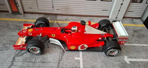 1.18 ferrari f2002, Hobby en Vrije tijd, Modelauto's | 1:18, Zo goed als nieuw, Auto, Hot Wheels, Ophalen of Verzenden