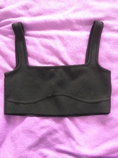 topje mt s Zara, Kleding | Dames, Tops, Zo goed als nieuw, Maat 36 (S), Zwart, Zonder mouw, Ophalen of Verzenden