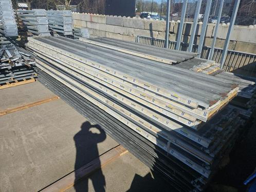 Partij geïsoleerde dakplaten Kingspan sandwichpanelen 258, Doe-het-zelf en Verbouw, Platen en Panelen, Gebruikt, Overige materialen