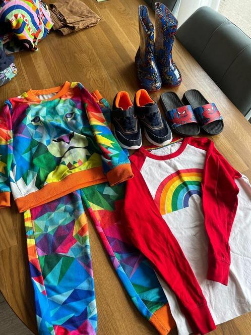 Jongens Kledingpakket Maat 128/134 - 32 stuks, Kinderen en Baby's, Kinderkleding | Maat 128, Gebruikt, Jongen, Overige typen, Ophalen of Verzenden