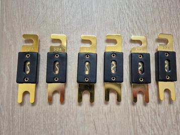 Mega zekeringen 12-36V, 50 en 60 amp. beschikbaar voor biedingen