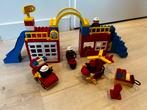 Duplo 2693 Brandweerkazerne, Kinderen en Baby's, Speelgoed | Duplo en Lego, Ophalen of Verzenden, Zo goed als nieuw, Duplo
