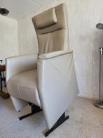 Luxe Prominent Relax-/Sta-opstoel – Zo goed als nieuw, Huis en Inrichting, Fauteuils, Ophalen, 100 tot 125 cm, Leer, Zo goed als nieuw