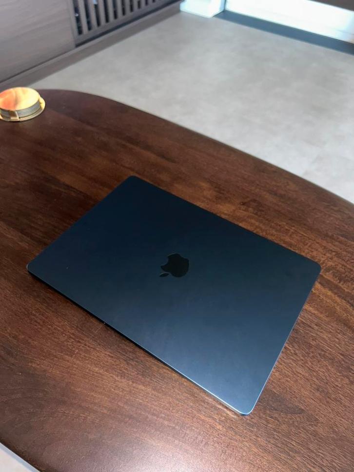 MacBook Air 15-inch (Midnight), 2024, M3, Computers en Software, Apple Macbooks, Zo goed als nieuw, MacBook Air, 15 inch, 256 GB