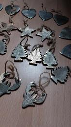 Te koop 28  kersthangers hert,kerstboom, ster en hart, Diversen, Kerst, Ophalen of Verzenden