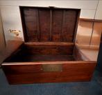 Prachtige dekenkist met mooi hangslot, Ophalen, Minder dan 50 cm