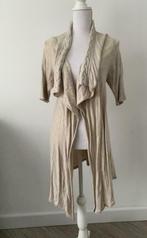 Beige warme Vest maat 40 - 42!, Kleding | Dames, Positiekleding, Beige, Trui of Vest, Maat 38/40 (M), Zo goed als nieuw