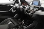 BMW X1 sDrive18i High Executive € 22.250,00, Auto's, BMW, Stof, 74 €/maand, Bedrijf, 3 cilinders
