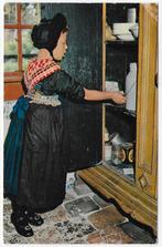 Staphorst Klederdracht Oude Gelopen Ansichtkaart ( B3205, Ophalen of Verzenden, 1940 tot 1960, Gelopen, Zeeland