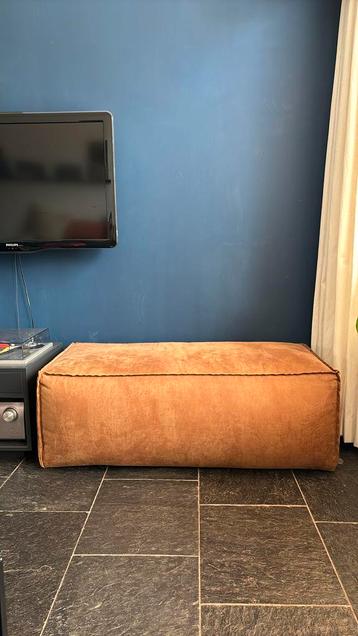 Eco leren poef van het merk Be Pure Home in de kleur cognac. beschikbaar voor biedingen