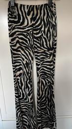 Zebra print broek van Guts & Gusto, Kleding | Dames, Broeken en Pantalons, Guts & Gusto, Zwart, Ophalen of Verzenden, Zo goed als nieuw