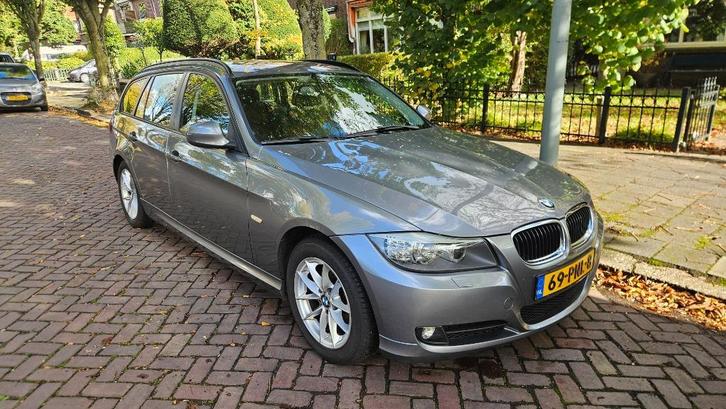 BMW 318i Touring (2011) | Project auto (Oliedruk Defect), Auto's, BMW, Particulier, 3-Serie, ABS, Airbags, Airconditioning, Alarm