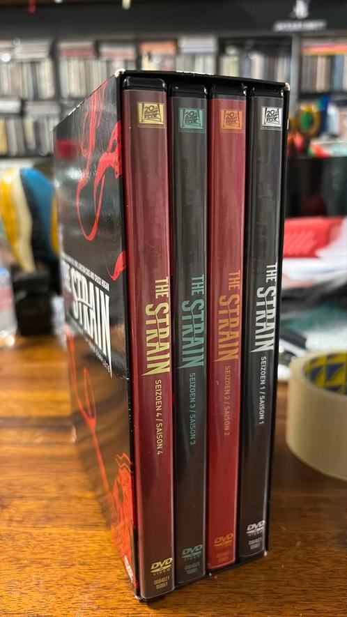 Guillermo del Toro the Strain 4 seizoenen14 dvd box set NLO, Cd's en Dvd's, Dvd's | Tv en Series, Gebruikt, Horror, Boxset, Vanaf 16 jaar