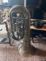 Oude Bes-tuba - Opknapper, Muziek en Instrumenten, Blaasinstrumenten | Tuba's, Ophalen of Verzenden, Gebruikt, Bes-tuba