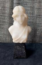 Buste Vrouw, Verzenden